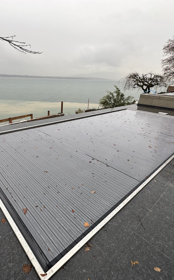 Volet solaire piscine